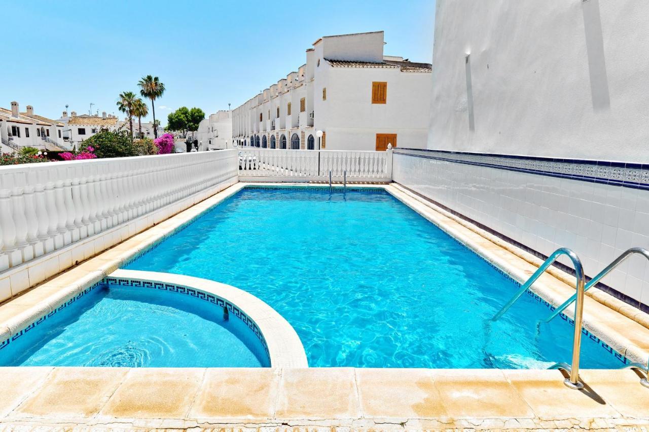 Espanhouse Sonia In La Zenia Playas De Orihuela Exteriér fotografie